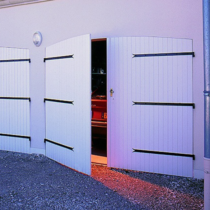 Porte de garage traditionnelle Janibat PVC